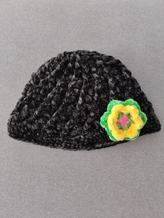 Chenille cap hat with floral decorationin handmade crochet mod. Ines Handmade Adjustable Crochet Hat With Flower Shape, Handmade Adjustable Crochet Flower Hat, Handmade Adjustable Flower Crochet Hat, Handmade Yarn Cloche Hat, Crochet Handmade, Bucket Hats, Handmade Crochet, Diy Clothes, Caps Hats