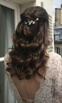 Simple Homecoming Hairstyles Half Up, Formal Hairstyles With Flowers, Prom Hairstyles Half Up Half Down With Hairpiece, Prom Hairstyles Half Up Half Down Blowout, Soft Curls Wedding Hair Half Up, Curl Hairstyles Half Up Half Down, Lose Curls Half Up Half Down, Prom Hairstyles For Medium Hair Half Up, Curled Fancy Hairstyles