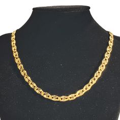 Brand New Womens Gold Etched Chain Link Necklace Details: Length 20" 4mm Genuine 18k 750 Italian Gold Plated Sterling Silver Retail Price $450 Buy With Confidence From A Trusted Seller With A 99%+ Feedback Rating! A0802 (Id-697) Oval Link Chain Necklace For Anniversary, Anniversary Tarnish Resistant Chain Link Necklace, Tarnish Resistant Chain Link Necklace For Anniversary, Anniversary Tarnish-resistant Chain Link Necklace, Silver Chain Necklace With Oval Link And Gold Chain, Anniversary Oval Link Chain Necklace, Anniversary Necklace With Figaro Chain Link, Formal Silver Gold-plated Chain Necklace, Figaro Chain Necklace With Oval Links For Anniversary