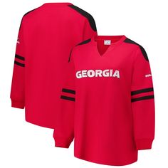 Stay warm and stylish all season long with this Georgia Bulldogs Plus Size Contrast Sleeve Fleece Pullover Sweatshirt from Fanatics. The soft fleece lining provides an extra layer of warmth, making this sweatshirt perfect for cheering on the Bulldogs during those chilly game days. Plus, the distressed screen print graphics on the front and left upper sleeve add a touch of vintage charm to your game day look. Fall Season Sportswear Sweatshirt For Fan Gear, Red Varsity Top With Ribbed Cuffs, Sporty Fan Gear Tops For Winter, Long Sleeve Team-colored Tops For Fans, Collegiate Style Winter Fan Gear Tops, Collegiate Winter Tops For Fan Gear, Collegiate Fan Gear Tops For Winter, Fan Apparel Sweater With Ribbed Cuffs, Fan Apparel Long Sleeve Sweater With Ribbed Cuffs