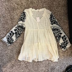 Free People Dress, Size M, New With Tags, Great Condition, Pretty See Through Cream Long Sleeve Mini Dress For Beach, Casual Cream Long Sleeve Mini Dress, Bohemian Cream Mini Dress For Fall, Off-white Long Sleeve Mini Dress For Beach, Off White Long Sleeve Mini Dress For Beach, Long Sleeve Off-white Mini Dress For Beach, Lace Babydoll Dress, Lace Babydoll, People Dress