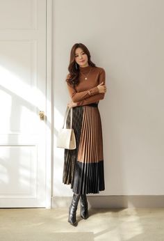 Elegant Casual Outfits For Women, Fall Outfits Women Classy, Rok Outfit, Long Skirt Fashion, غرفة ملابس, Modest Fashion Outfits, Mode Inspo