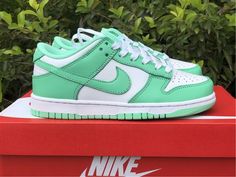 Dunk Low WMNS "Green Glow" Nike Dunk Low Green Glow, Wmns Dunk Low, Chunky Dunky, Green Trainers, Women Running, Free Socks, Nike Sb Dunks, Womens Nike, Sb Dunk