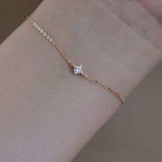 Fashion Element: Round Style: Natural Bracelet Best Friends, Forever Bracelet, Initial Bracelet Gold, Bracelet Initial, Silver Chain Style, Custom Charms, Simple Bracelets, Bracelet Chain, Wedding Jewelry Bracelets