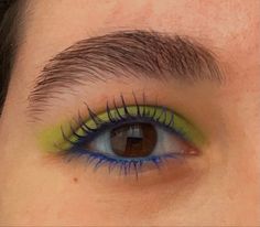 Funky Makeup, Maquillage On Fleek, Blue Mascara, Swag Makeup, Ideas For Decorating, Applying Makeup, Dope Makeup, Green Eyeshadow, Eye Makeup Art