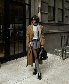 Estilo Ivy League, Socks Outfit, Estilo Ivy, Sock Outfits, Populaire Outfits, Mode Chic, Mode Ootd