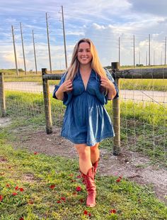 Western Mini Dress, Nashville Outfit, Nashville Outfits, Denim Mini Dress, Crossbody Wallet, Sporty Outfits, Washed Denim, Denim Mini, Cowgirl Boots