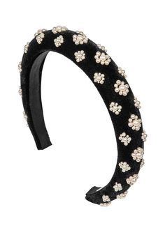 [vc_row][vc_column width=”1/3″][vc_column_text text_larger=”no”] Jennifer Behr Women’s Margaret Headband Jennifer Behr Black Margaret Headband The Margaret Headband pulls together any look with queenly grace. Delicate clusters of pearl embellishment sit on a padded black velvet headband with a flattering height. Our headbands are crafted by hand in New York, and designed to comfortably mold to your head, with a flexible fit.   “The Perfect Accessory for A Black Velvet Headband, Embellished Headband, Pearl Embellishment, Designer Headbands, Luxury Hair Accessories, Jennifer Behr, Planet People, Black Headband, Velvet Headband