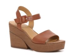 Trending Handbags, Coral Tank, Brown Wedge Sandals, Crown Vintage, Brown Wedges, Enjoy The Sunshine, Chunky Block Heels, Shoe Company, Mens Lifestyle