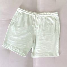 Nwt Divided Cotton Shorts Pull On Drawstring Pale Green Size M 2 Front Pockets 1 Back Pocket Spring Bottoms With Comfort Waistband, Comfort Waistband Everyday Shorts, Everyday Comfort Waistband Shorts, Green Comfort Waistband Shorts, Basic Shorts For Summer Loungewear, Basic Summer Shorts For Loungewear, Casual White Bottoms With Drawstring, Basic Summer Lounge Shorts, Basic Loungewear Shorts For Summer