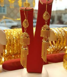 Dubai Gold Jewelry Earrings, Earrings For Girls Gold, Pure Gold Earrings, Bridal Kalire, Latest Gold Earrings, Matte Gold Jewelry, Model Earrings, Choker Necklace Designs