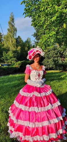 A dress made of pink and white satin, decorated with hand-sewn sequins, and lace.  Thanks to corset lacing, the dress matches any body. Suitable for EUR size 40, 42, 44 (L, XL) Additionally, you can order a hat and a set of pearl jewels for this dress. Crinoline not included in the price. Don't hesitate to contact me for further information.  I always make only one piece. Everythink is 100% original. Victorian Dress 19th Century, Robes Quinceanera, 19th Century Dress, Ugly Dresses, Corset Lacing, Dress Quinceanera, Historical Dress, Girly Girl Outfits, Pearl Jewels