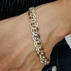 Hollow Bracelet*14K Gold Link Bracelet Women Jewelry*Yellow Link Bracelet Mother Jewelry *  # Features * Gram:6.25 gr(approximate weight) * Size:20 cm  * Production Method:Hand Made  * 14 K (0,585 in gold) * Closure :Spring ring * Chain:Special *Special Gift Box  *Like all precious jewels,it comes in its own gift box. *Can include a little gift note  *The Gold Body Of the Polished By Hand. *Available in White gold or Rose Gold choosing *Products invoiced. You can buy confidently. Luxury Adjustable Yellow Gold Chain Bracelet, Adjustable Hallmarked Yellow Gold Bracelet, Adjustable Link Yellow Gold Bracelet, Adjustable Yellow Gold Rectangular Chain Bracelet, Adjustable Hypoallergenic 14k Gold-filled Chain Bracelet, Mother Christmas, Gold Bodies, Gold Link Bracelet, Everyday Bracelet