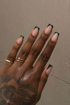 Black Tip Short Acrylic Nails, Short Black French Tip Nails Baddie, Short Nails Trendy 2023, Tapered Square Nails 2023, Extended French Tip Nails, Clear Black French Tip Nails, White French Tip Nails Black Women, Trendy Short Nail Designs 2023, Modest Nail Designs