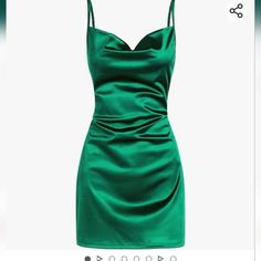 Beautiful Emerald Green Stretchy Sexy Cowl Neck Dress. Back Tie To Cinch Waist. Mini Length. Size Large Perfect For Any Upcoming Dance Or Formal Satin Cocktail Dress, Looks Party, Dress Spaghetti, Silk Mini Dress, Satin Mini Dress, Satin Dress, Types Of Dresses, Mini Dresses, Spaghetti Strap Dresses