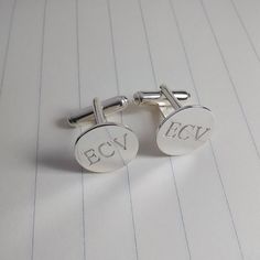 White Gold Cufflinks,Wedding Cufflinks,Silver Men CuffLinks,Groom Wedding Gift,Engraved Monogram CuffLinks,Gift for Fathers DayAll of our products are handmade,Cufflinks is Engraved - Not Stamped.Smart and classy, silver monogram finish makes a wonderful personalized gift with his initialsPersonalize these cuffs with his initials (2-3 letters) and choose 925 sterling silver / 18k gold plated / white gold plated finish.* Please note the initials in the order you wish for them to appear. Tradition Formal Silver Engraved Cufflinks, Classic Silver Engraved Cufflinks, Silver Engraved Cufflinks For Business, Engraved Silver Cufflinks For Anniversary, Silver Engraved Cufflinks For Gift, Wedding Cufflinks Groom, Engraved Wedding Gifts, Handmade Cufflinks, Monogrammed Cufflinks