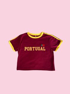 ✨90's/2000's vibes ❤️   ✨Portugal baby tee ✨Perfect for Euros 2024! ✨y2k football/soccer tee ✨Cute bright coloured crop top ✨Perfect for summer ✨Portugal aesthetic  🇵🇹    ✨See sizing guide for measurements  ✨Feel free to message me with any questions 😊 Vintage Crop Top T Shirts, Euros 2024, Portugal Aesthetic, Vintage Portugal, Crop Top Y2k, Soccer Tees, Colorful Crop Tops, Vintage Crop Tops, Baby T Shirts