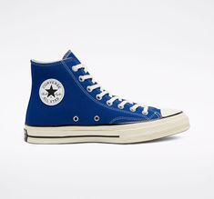 Converse Bleu, Chuck 70 Converse, School 2021, Dr Shoes, Blue Converse, Basket Vintage, Custom Boots, Converse Chuck 70, Fresh Shoes