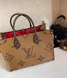 LUB Fashion Lu-Vi bags - 17711 A+ Excellent Quality copies; Contact us if you've any questions in your mind. Bags For Sale, Ladies Bag, Lv Bags, Lv Handbags, Hand Bags, Designer Bags, Luxury Handbags, Fall Fashion, Luxury Bags