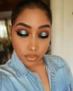 Eyeshadow Black Women, Eye Makeup Black, Halo Eyeshadow, Halo Eye Makeup, Eyeshadow Black, Goddess Makeup, Makeup Black Women