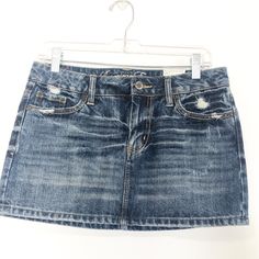 American Eagle Nwt Jean / Denim Skirt Size 4 . Constructed Mini L 12” Denim Mini Skirt Y2k, White Jean Skirt, American Eagle Skirt, Black Jean Skirt, Denim Jean Skirt, Skirt Y2k, Wrap Mini Skirt, Jean Mini Skirts, Corduroy Skirt