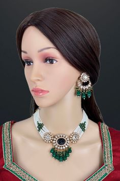 Emerald Premium quality gold plated silver foiled Kundan necklace/Traditional/Ethnic/Kundan Jewelry/ Kundan Choker/Indian Bridal/wedding Kundan Bandhai Necklace With Gold Plating Regular Size And Adjustable Choker Necklace Kundan Necklace Set Color, shades, texture displayed may slightly vary from the actual product due to digital image limitations. We request you to consider these minor variations. Please expect the possibility of some slight imperfections when buying handmade jewelry.  Please let me know if you have any questions. Arrives in a gift box. Thank you so much for visiting my shop. White Cutdana Jewelry For Eid, Ceremonial Cutdana Jewelry Set For Diwali, White Temple Jewelry For Eid, Silver Kundan Necklace With Zari Work For Ceremonial Occasions, White Kundan Necklace With Latkans For Celebration, White Meenakari Jewelry For Diwali, Ceremonial White Meenakari Jewelry Sets, Traditional White Jewelry Sets For Festivals, Traditional White Jewelry Sets For Festive Season