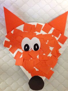 a paper plate that has been made to look like a fox