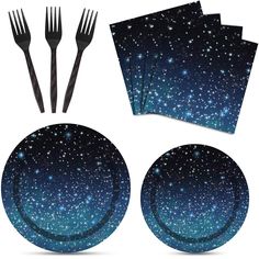 a set of four place mats with forks and spoons in front of the stars