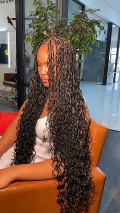 Bohemian Knotless Braids Mid Back, Extra Long Bohemian Box Braids, Knotless Water Wave Braids, Bohemian Knotless Braids With Peekaboo Color, Curly Bohemian Box Braids, Small Blonde Bohemian Knotless Braids, Small Boho Goddess Knotless Braids, Full Bohemian Box Braids, Smeduiem Goddess Braids