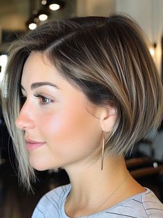 Asymmetrical Stacked Bob Haircut Asymmetrical Bob Haircuts, Stacked Bob Hairstyles, Chin Length Hair, Hair Affair, Haircut And Color, Bob Haircut, Short Bob Hairstyles, Bob Hairstyle, Hair Dos