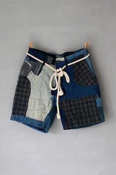 MITSUGU SASAKI(Japanese Boro) "SUPER BORO BORO POLO RALPH LAUREN SHORTS" Made by Mitsugu Sasaki, June 2023. From(body):Polo by Ralph Lauren Material:Japanese antique cotton,(from early 20th century) Color:Mixed indigo blue. Size: Waist: 31.4 inch (80 cm) Hip: 44 inch (112 cm) Waist to hem: 20 inch (51 cm) Hip to hem: 9 inch (23 cm) THANK YOU! Boro Denim, Butch Fashion, Denim Diy Clothes, Boro Stitching, Polo Ralph Lauren Shorts, Japanese Cotton, Denim Diy, Fashion Project, Mens Fashion Streetwear