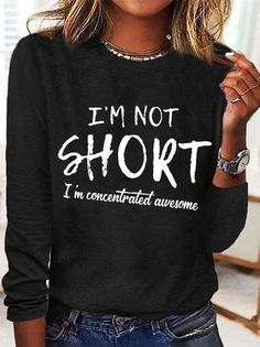 Cute Shirt Designs, Fun Sweatshirts, Mode Inspo, Crew Neck Top, Gray Hair, Moda Casual, Cute Shirts, Long Sleeve Shirts, Shirt Designs