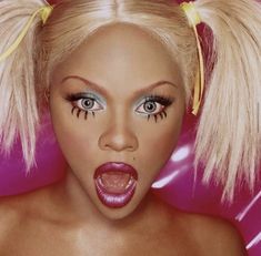 Kim 90s, Lil Kim 90s, Jayda Wayda, Lil Kim, Black Barbie, Celebrity Makeup, Glam Makeup, Girls Makeup, Pretty Makeup