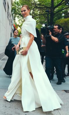 Mode Abaya, The Met Gala, Karlie Kloss, Moda Fashion, Cute Fashion, Modest Fashion