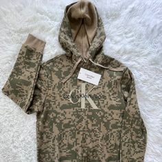 Nwt M/S Mens Olive & Beige (Camo) Calvin Klein Hoodie Calvin Klein Cotton Hoodie For Fall, Calvin Klein Hooded Sweatshirt For Fall, Calvin Klein Hooded Hoodie For Fall, Calvin Klein Winter Hoodie For Streetwear, Calvin Klein Fall Streetwear Hoodie, Calvin Klein Fall Sweatshirt For Streetwear, Mens Light Jacket, Light Wash Jean Jacket, Grey Fleece Jacket