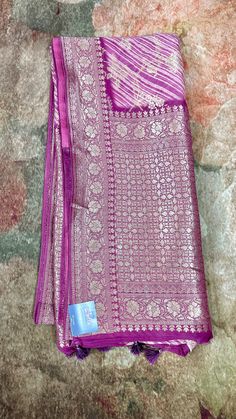 This stunning Blush Pink Jaal weaved Georgette Banarasi saree, featuring a delicate digital print, is a perfect blend of traditional elegance and modern charm. The lightweight georgette fabric and intricate Banarasi weaving make it an exquisite choice for any occasion. Feel the timeless elegance with every step. WhatsApp us at (512) 991-2992 for exclusive FREE Personalized boutique services: Sarees come with expertly stitched blouses (Size 38) for a perfect fit. Complimentary blouse alterations Blouse Alterations, Georgette Banarasi Saree, Kids Wear Boys, Banarsi Saree, Georgette Blouse, Banarasi Saree, Georgette Fabric, Traditional Sarees, Banarasi Sarees