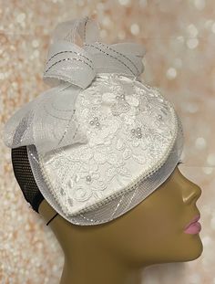 White Pearl Lace Teardrop Fascinator Half Hat, Church Head Covering, Tea Party, Kentucky Derby, Bride Hat, Wedding, and Special Occasions White pearl hat base with crinoline edge trimmed with pearls. Hat measures approximately 9.5 X7.5 PLEASE NOTE All items for Free Shipping will be shipped via USPS First Class Mail. Teardrop Fascinator, Pearl Hat, Wedding Hats For Guests, Pearl Lace, Mail Gifts, Hat Wedding, Bride Hat, Hat Base, Pearl And Lace