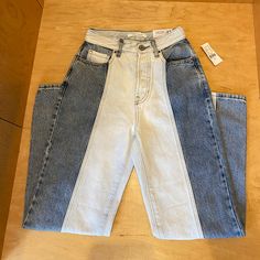 New With Tags, Pacsun Jeans, Two Toned Inseam 26" Waist 12" High Rise Straight Leg White Jeans For Spring Beach Outing, White Jeans For Beach In Spring, White Summer Jeans For Beach, White Jeans For Beach In Summer, Trendy Summer Color Block Jeans, Pacsun Mom Jeans, High Waisted Cargo Pants, 90s Fits, Western Clothes