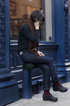 Parisienne Chic, Clogs Style, Style Crush