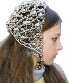 Susan Fang, Unusual Accessories, Beaded Headpiece, Fall 2024 Fashion, Hairstyles Straight, Modern Bridal, Beaded Jewelry Patterns, Head Accessories, Wet Look