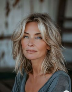 Collarbone Length Hair Side Part, Trendy Haircuts For Short Hair, Simply Hairstyles, Hairstyle For Chubby Face, Shaggy Short Hair, Short Sassy Hair, Long Gray Hair, Blonde Hair Looks, Haircuts For Medium Hair