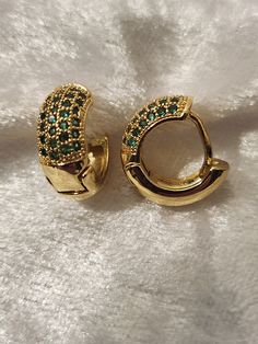 lovely gold plated with emerald rhinestones earrings. Wedding Jewelry Earrings, Huggie Earrings, Rhinestone Earrings, Huggies Earrings, Wedding Earrings, Wedding Jewelry, Etsy Earrings, Emerald, Gold Plate