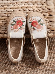 Ease through the day in these loafers featuring a rope-wrapped sole for a boho-inspired effect. The rubber sole offers comfortable traction. Slip-on Canvas linen upper Textile lining Natural straw mat breathable insole Rubber sole Cactus Rose, Rope Wrapped, Embroidered Linen, Beige Shoes, Hello Spring, Trendy Accessories, Flat Espadrille, Online Gifts, Knit Jumper