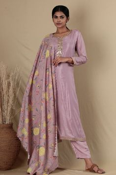 Lavender placement embroidered kurta with sequin detail. Paired with a printed dupatta and pant.
Component: 3
Pattern: Embroidered, Printed
Type Of Work: Thread work, Sequins, Floral
Neckline: Leaf neck
Sleeve Type: Three quarter
Fabric: Lining: Shantoon
Color: Purple 
Other Details: 
Scallop dupatta
Occasion: Sangeet - Aza Fashions Scallop Dupatta, Kurta Set For Women, Printed Dupatta, Types Of Work, Lotus Design, Blue Lotus, Thread Work, Kurta Set, Aza Fashion