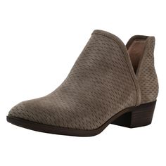 PRICES MAY VARY. WESTERN BOOTIES FOR WOMEN - Lucky Brand Shoes Baley Black Ankle Boots for women complete your contemporary-chic look with their signature ankle bootie style. PULL-ON STYLE - These summer booties for women feature V-cut accents at the sides for easy on and off, while the rounded toe design provides a classic look for whatever season you choose to wear them in. COMFORTABLE FOR DAILY WEAR - Designed with a lightly cushioned footbed, these ankle cowboy boots for women keep your feet Women’s Low Cut Boots, Ankle Boots For Fat Ankles, Western Booties Outfit, Cowboy Boots For Women, Ankle Cowboy Boots, Lucky Brand Boots, Booties For Women, Booties Outfit, Ankle Boots For Women