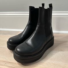 Reposhing This Item I Purchased From @Kathleent189. Loved It, But Ready To Rotate For Something New. Questions? Leave A Comment Below! Vagabond Shoes, Chelsea Boot, Moto Boots, Something New, Black Boots, Chelsea Boots, Chelsea, Size 7, Women Shoes