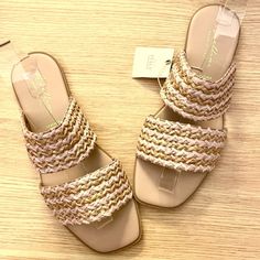 Step Into Summer With These Avellini Made In Italy Braided Band Sandals. In A Size 8 And A Gorgeous Cream Pink Color, They're Brand New And Ready To Complement Your Warm-Weather Wardrobe. Sandals Size: Women's 8 Condition: New With Tags. Please Note: I Bought These And They Didn't Fit. I Cut The Tags Off But Never Wore Them So I Have The Tags. Made By Avellini, An Authentic Italian Brand Size 8 Elegant Tan And Light Pink Color Straw Raffia Braided Band Design For A Stylish Look Genuine Leather S Feminine Beige Sandals For Beach, Beige Feminine Beach Sandals, Elegant Beige Flat Sandals, Feminine Beige Sandals With Round Toe, Feminine Beige Synthetic Sandals, Elegant Beach Sandals With Woven Sole, Chic Cream Flat Sandals, Feminine Beige Sandals For Spring, Elegant Cream Sandals For Vacation