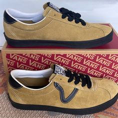 New In The Original Box Authentic Men’s Vans Sport Low Suede Antelope Vn000cqr5qj Sneakers Vans Brown, Vans Men, Shoes Vans, Mens Vans, Vans Shoes, Mens Shoes Sneakers, Black And Brown, The Original, Original Box