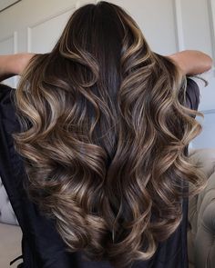 Chocolate To Blonde Balayage, Chocolate Brown With Blonde Balayage, Balayage On Long Brown Hair, Neutral Caramel Hair, Neutral Brown Balayage On Dark Hair, Chocolate Blonde Balayage, Dimensional Chocolate Brunette, Brown Dimensional Balayage, Neutral Medium Brown Balayage