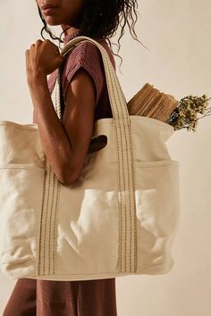 FREE PEOPLE Caravan canvas tote bag | The Salty Babe Canvas Bag Ideas, Vintage Canvas Bags, Canvas Tote Bag Aesthetic, Bag Sewing, Bag Ideas, Nylon Tote, Waxed Canvas, Day Bag, Womens Purses